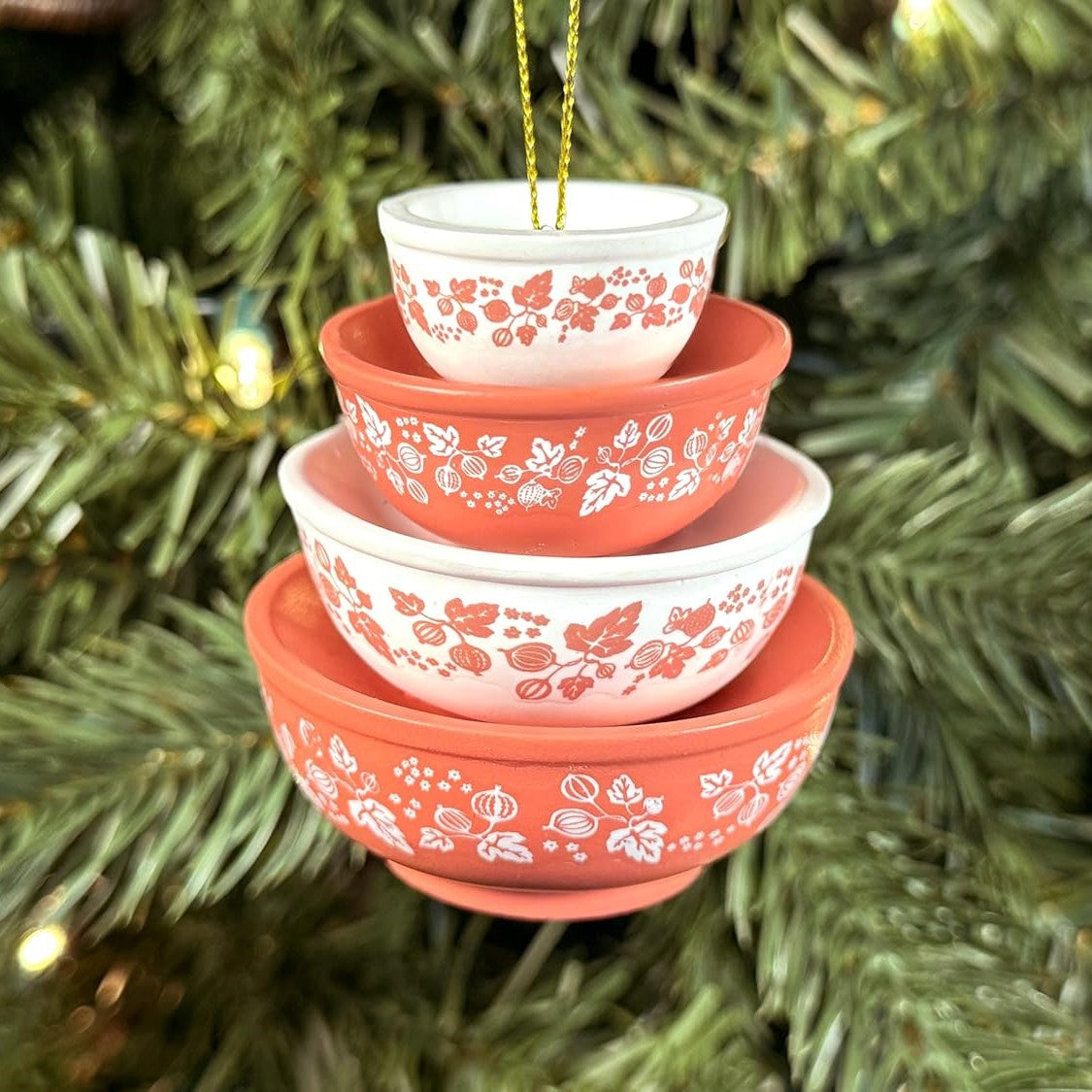 🎄 Christmas Kickoff 70% OFF ✨ Pyrex Bowl Stack Ornament – Vintage Christmas Decor